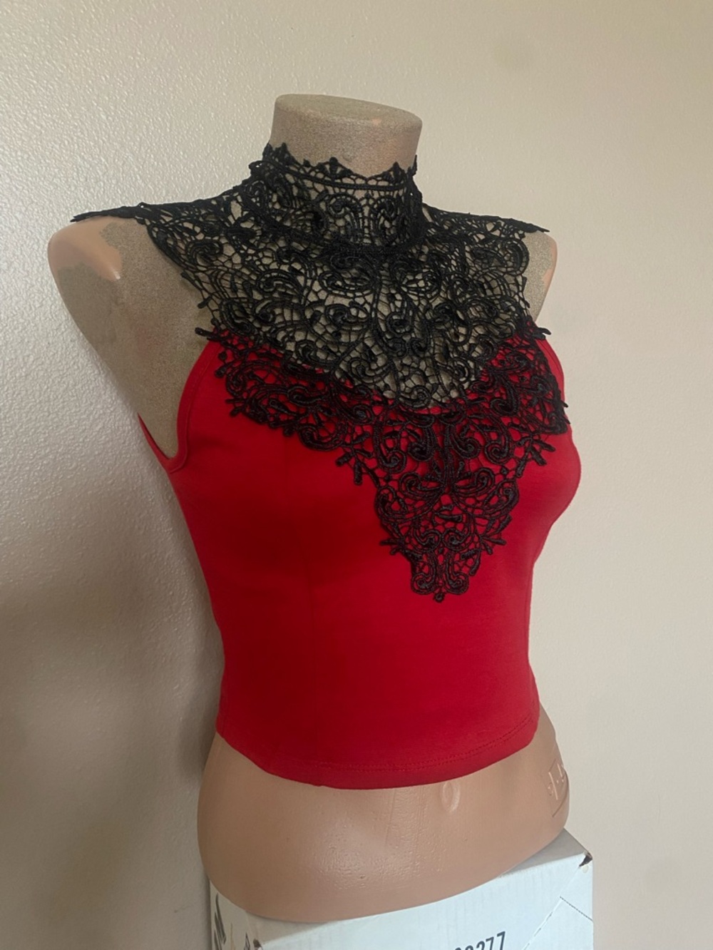 Y2k Charlotte Russe Gothic Red & Black Lace Top